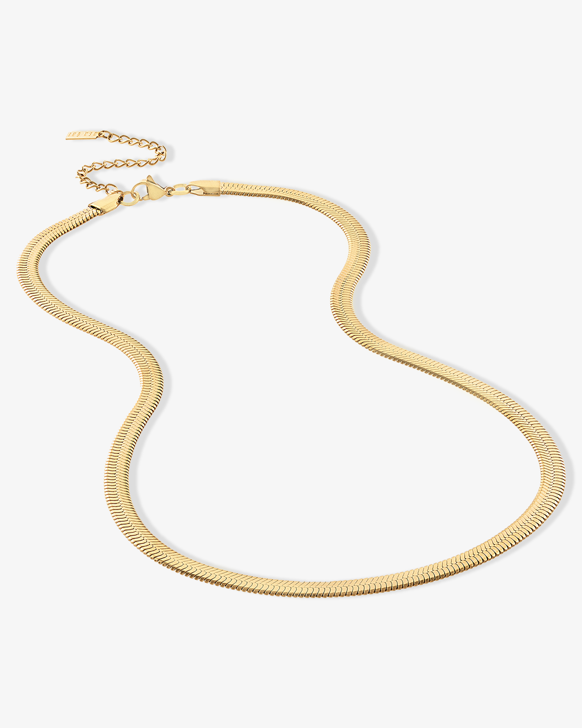 Maelle Bold Herringbone Chain Necklace